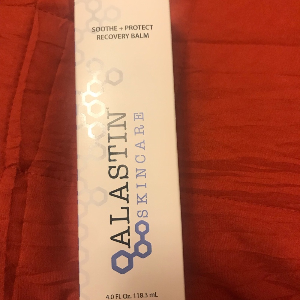 Alastin Skincare Sooth + Protect Recovery Balm